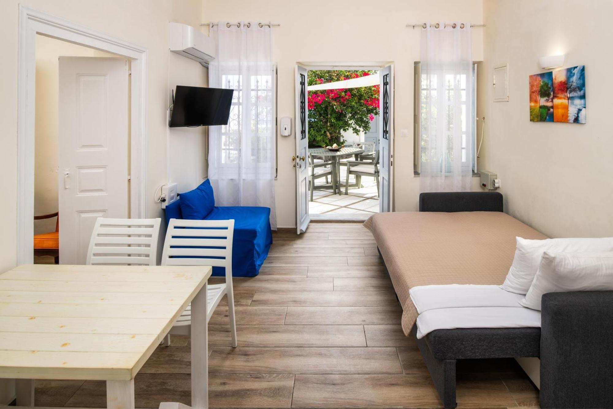 Day One Fira Mansion Apartment Exterior photo